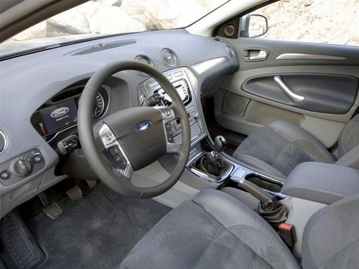 Ford Mondeo салон фото 1 - превью