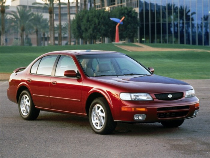 Интерьер Nissan Tiida