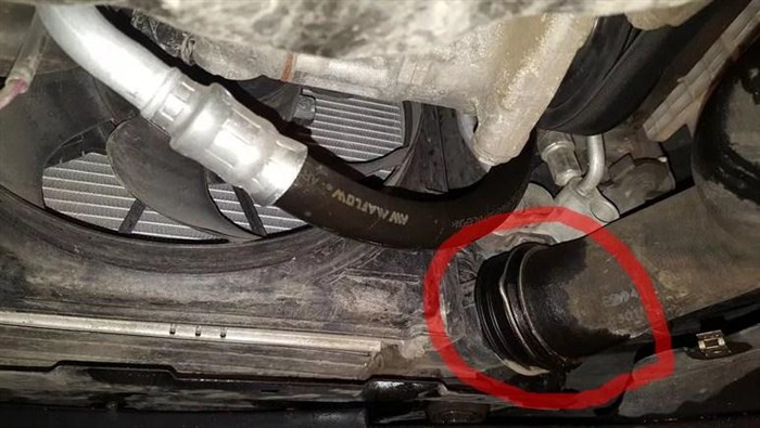 Рено Меган 3 Антифриз в Холоде Потечь и Машине Ошибки Все Загорелись • Устранение поломки