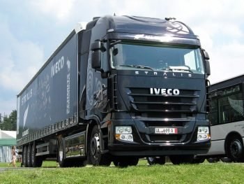 Iveco Trakker Edc 1002b 02 2 • Видео отзывы
