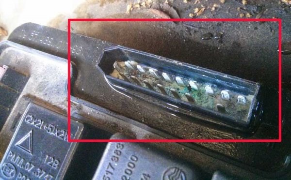 Не Горит Лампочка Зарядки Аккумулятора Ауди 80 б3 • Диагностика инструментальная