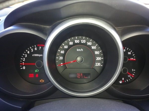Check Engine на Kia Rio