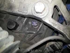 Почему не горят фонари заднего хода и что делать