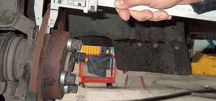 Автомобиль Дергается При Торможении Мелкими Рывками Причина • Когда коробка ни при чём