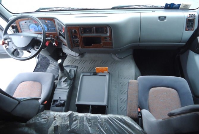 Ошибка Repair Now Рено Премиум 420 Dci • Кабина водителя