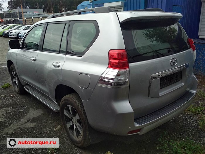 toyota land cruiser prado 150 сзади