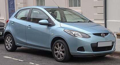 2009 Mazda2 TS2 1.3 Front.jpg